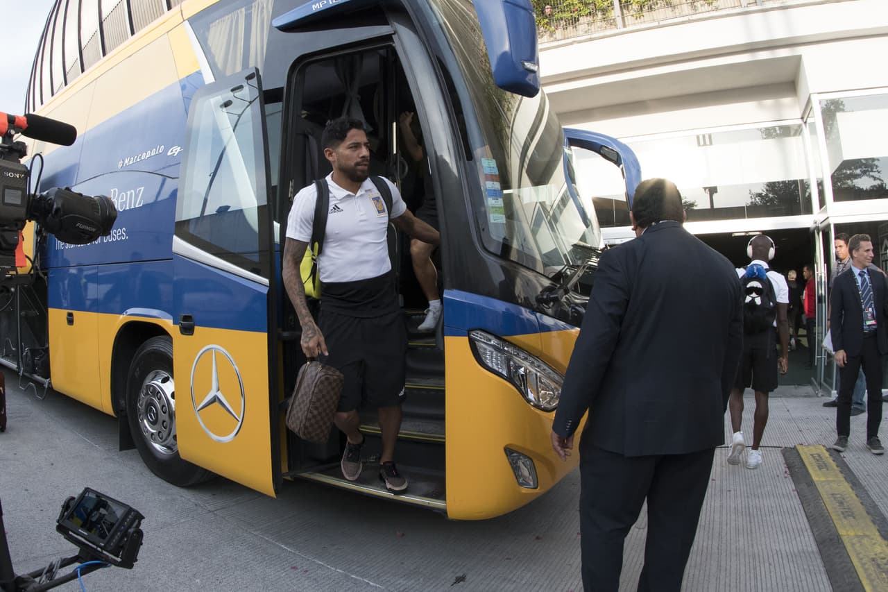 Este fue el ambiente alrededor del Estadio BBVA previo a la Final de la Liga Campeones de la Concacaf entre Monterrey y Tigres.