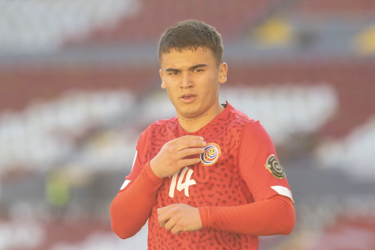 Los ticos no se tocan el corazón y consigue la tercer y más estrepitosa goleada de República Dominicana en el torneo. los dominicanos se despiden del toneo con cero puntos , un gol a favor y 13 en contra.