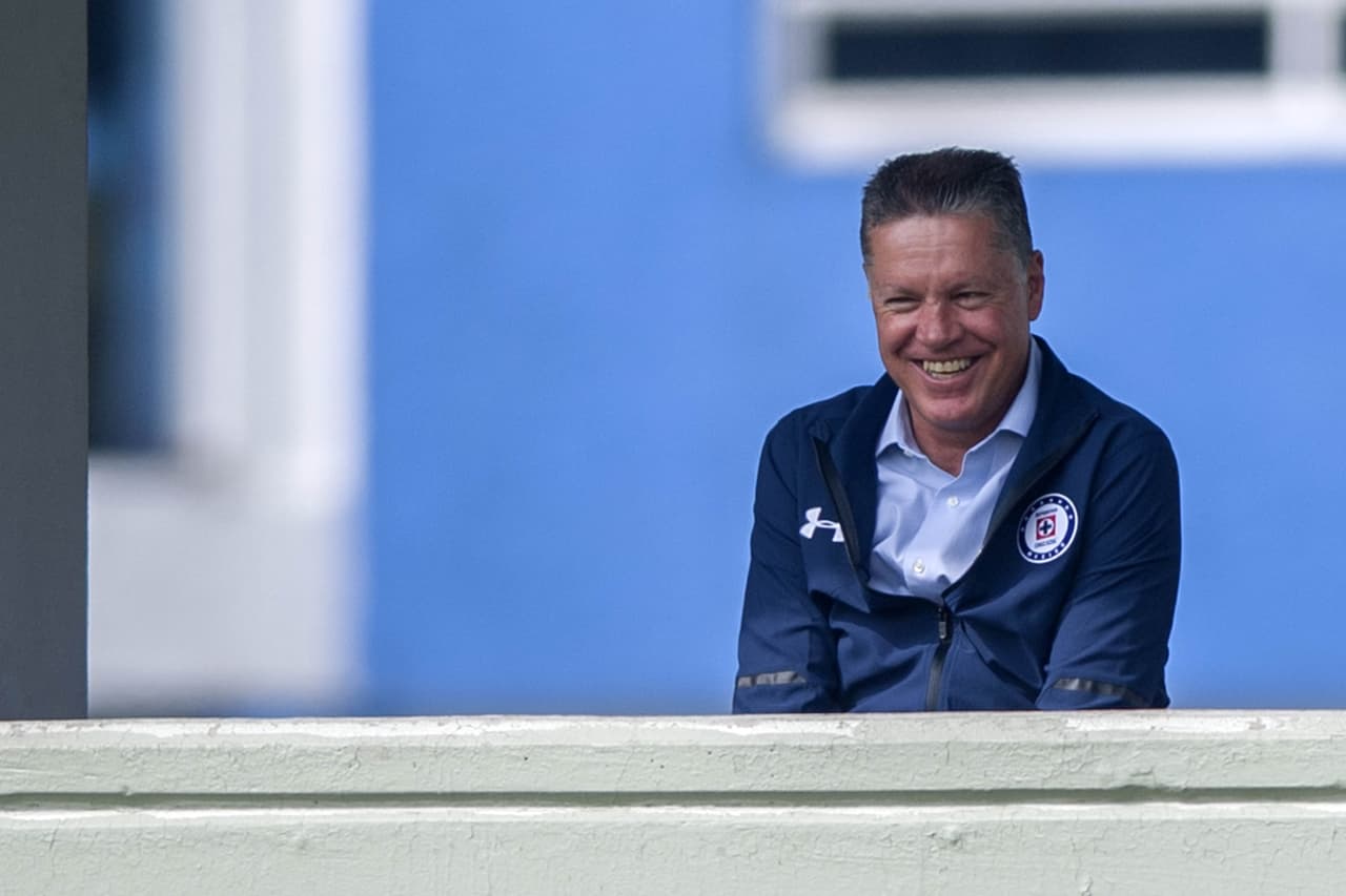 La máquina de Cruz Azul volvió a encenderse para llenar de confianza y de optimismo a un equipo que quiere mantener su paso ganador como líder del Apertura 2018.