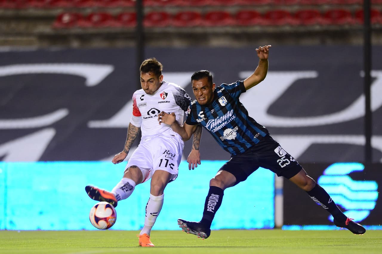 Con un solitario gol de Chico, al minuto 87, Querétaro consigue vencer 1-0 al Atlas y se quedan con tres valiosos puntos.