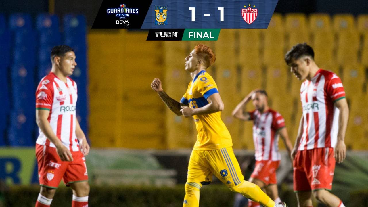 Carlos Salcedo anotó el gol del empate para Tigres frente a Necaxa.