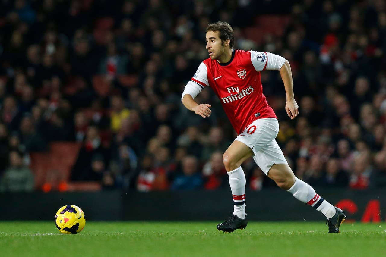 <b>Mathieu Flamini</b>
<br>- Jugó para el Olympique de Marsella en Francia, Arsenal y Crystal Palace en Inglaterra, Milan de en Italia y terminó con el Getafe de España.
<br>- Tal vez muchos no lo recuerdan en las canchas, pero sí ha trascendido en el mundo de los negocios.