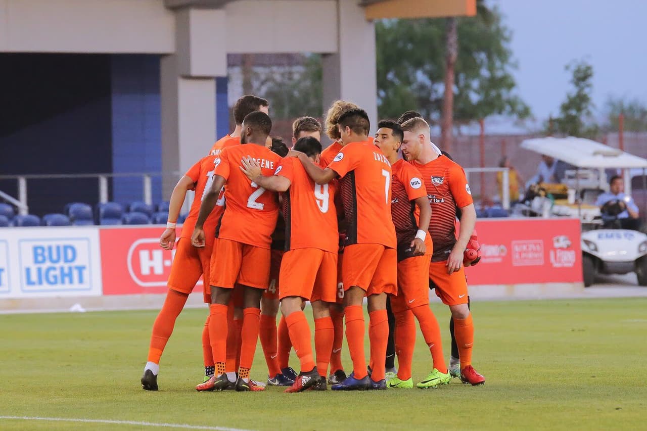 Toros [2]-2 Sacramento Republic: primer juego como titular de Aldo Quintanilla con el filial del Houston Dynamo y se reportó con una asistencia para el 2-0 parcial de su equipo.