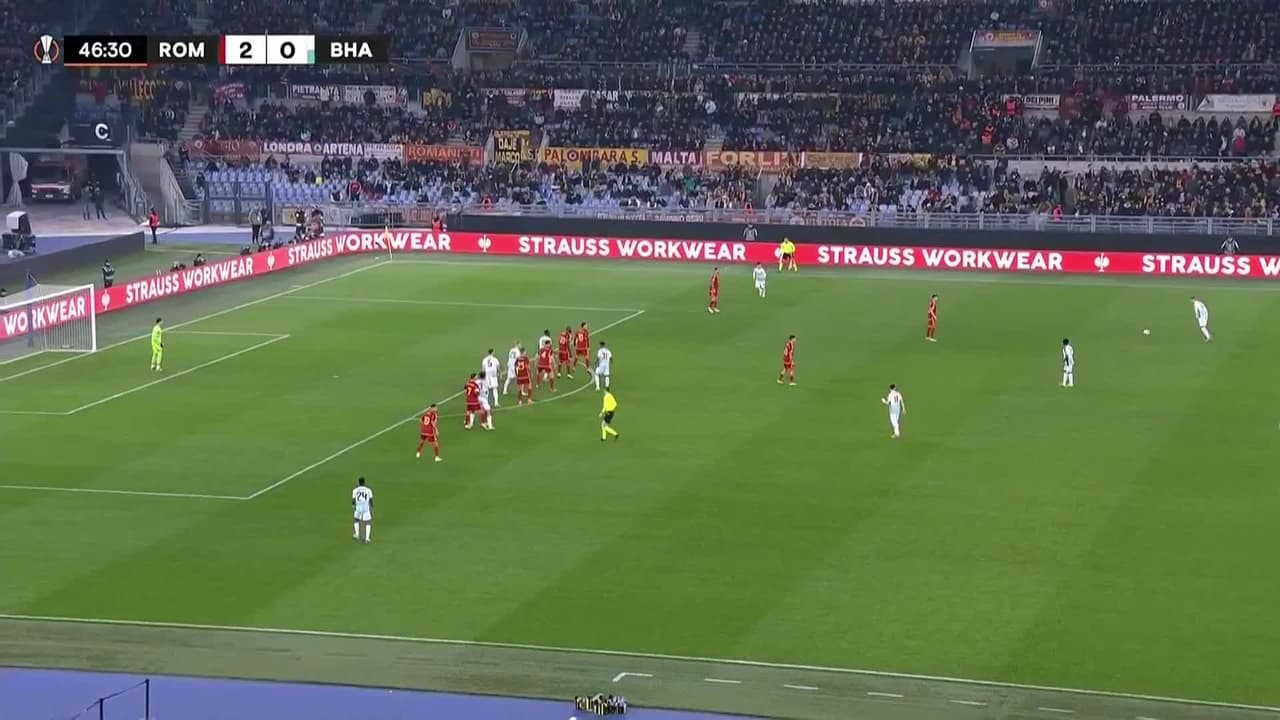 ¡TIRO ATAJADO! disparo por Ansu Fati.