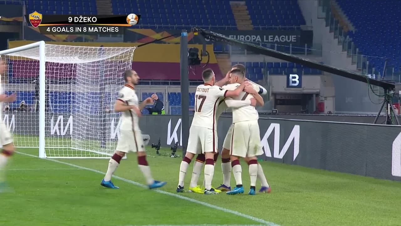 ¡GOL!  anota para AS Roma. Edin Dzeko