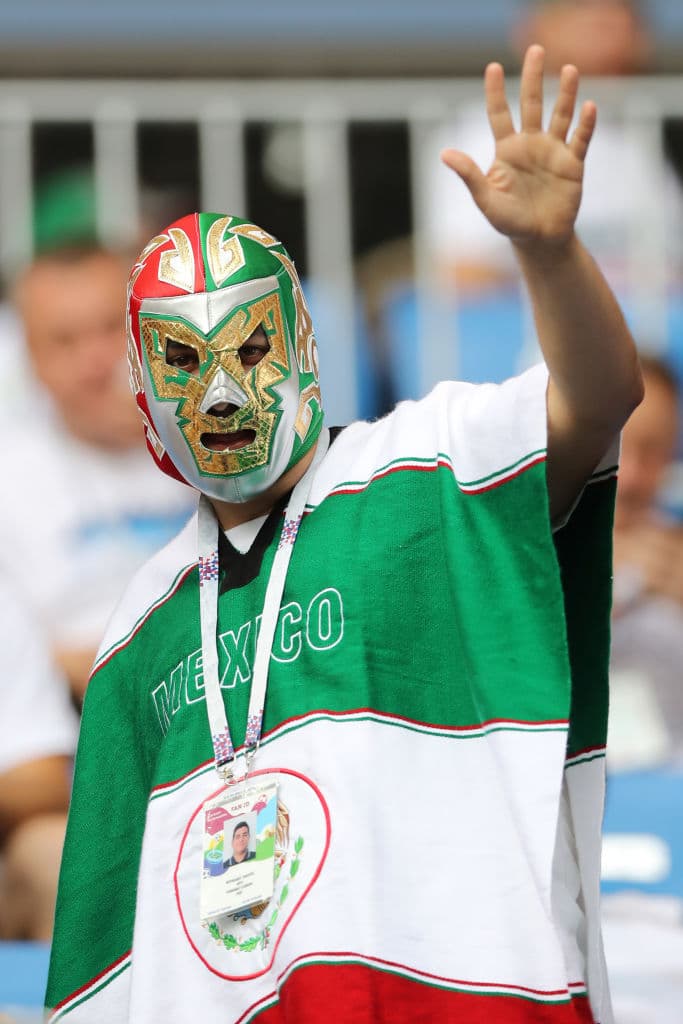 La fiesta de los fanáticos para el partido de México y Corea del Sur por el grupo F en el Mundial de Rusia 2018 tuvo como protagonista el colorido de los seguidores del 'Tri' en Rostov.