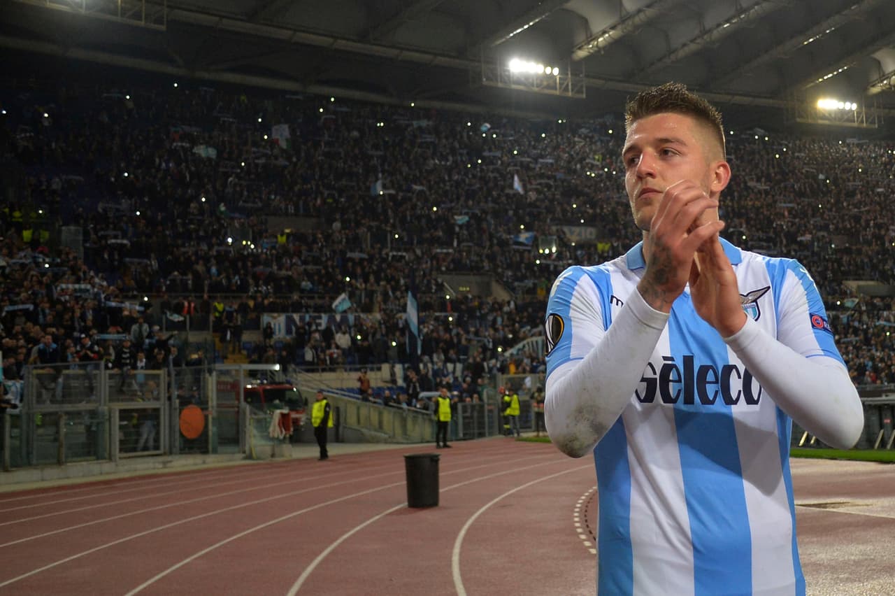 Sergej Milinkovic-Savic es la sensación de la Lazio en esta temporada, por lo que no han tardado los rumores en saltar a la luz. Se dice que podría unirse al Manchester United.