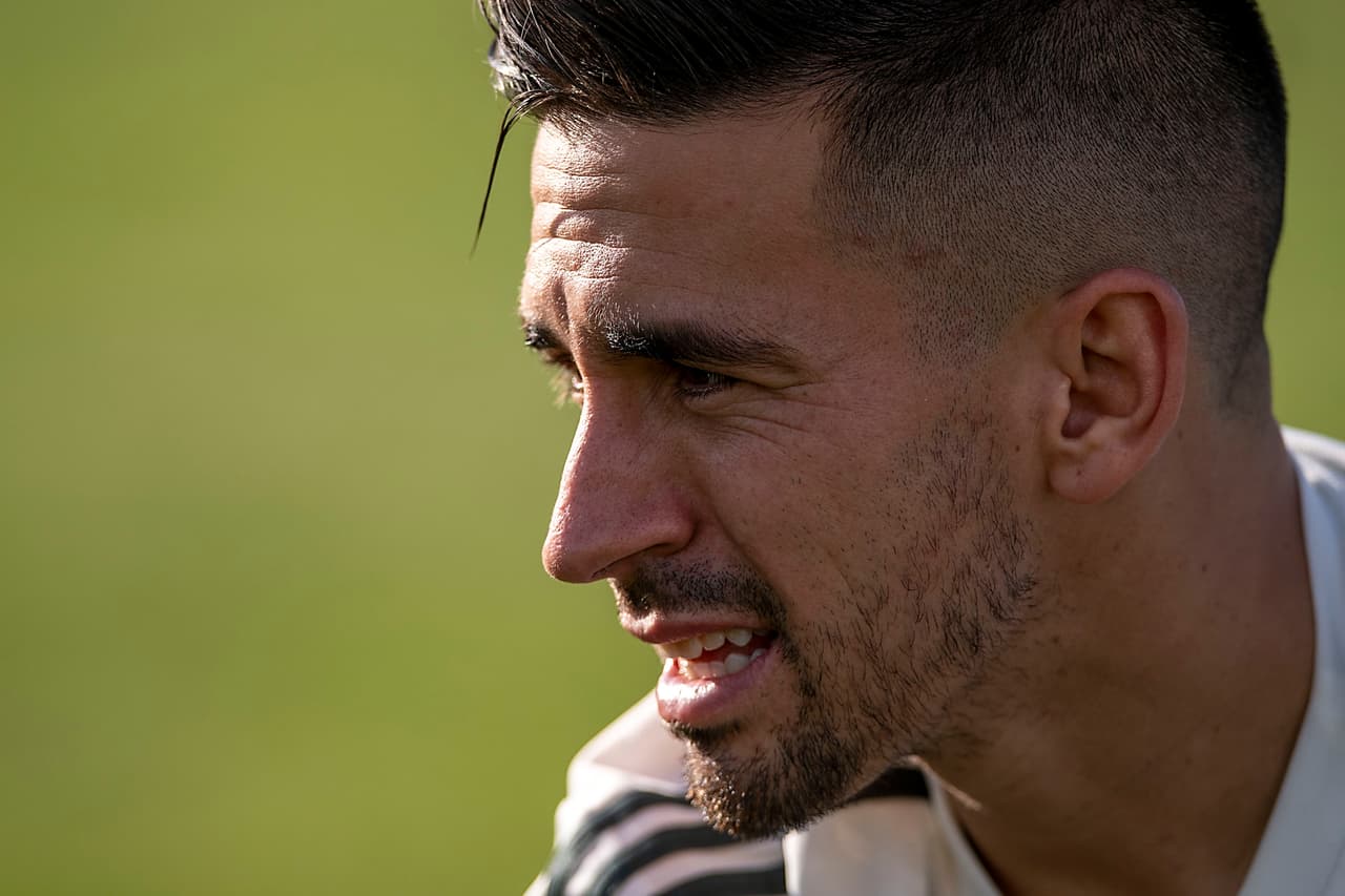 La Selección Mexicana de Fútbol se entrenó en las instalaciones de la Universidad de Colorado. El técnico del tricolor tuvo a su disposición a todos los jugadores elegidos para la Copa Oro con miras al duelo del miércoles ante Canadá.