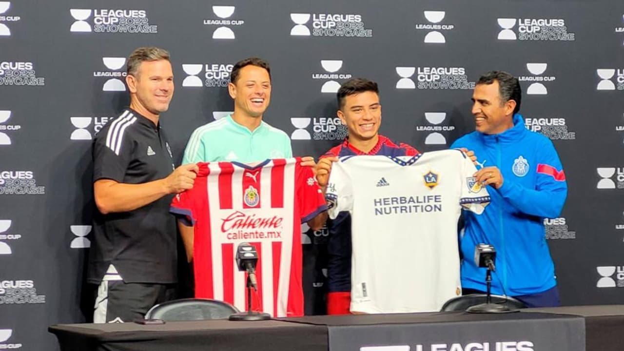 Chivas vs LA Galaxy: Fernando Beltrán se pone nervioso tras conocer a Chicharito
