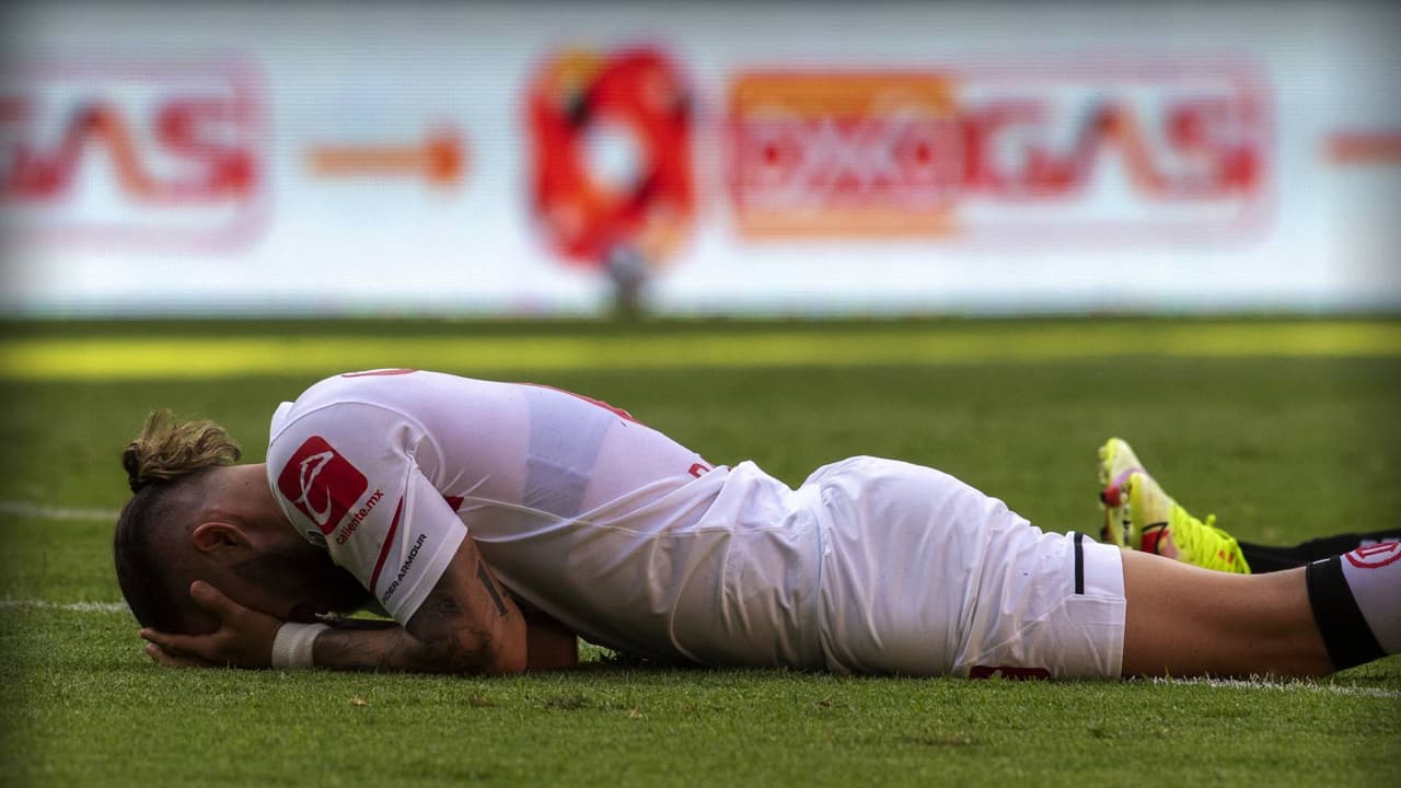 Toluca pierde a Miguel Barbieri por lesión en la rodilla izquierda