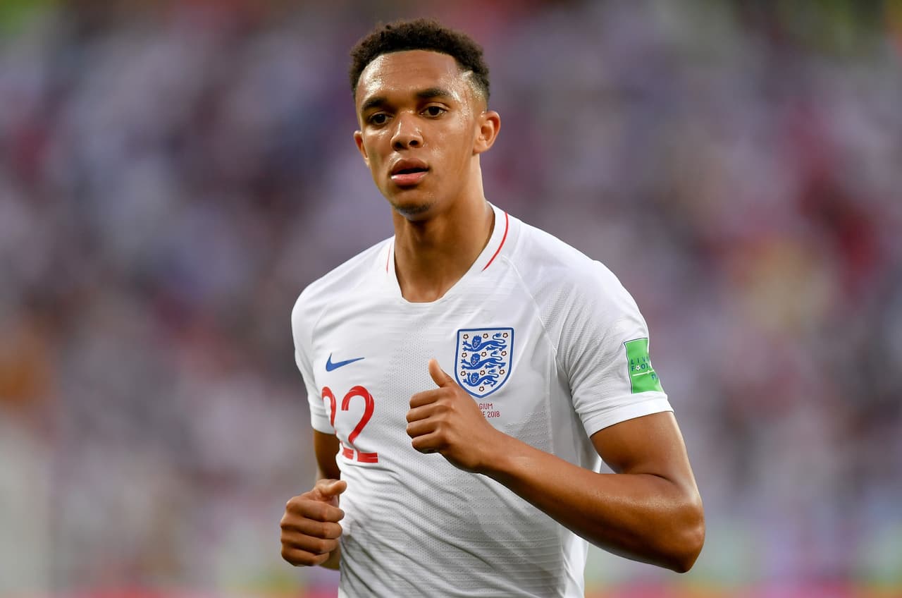 <b>12. Trent Alexander-Arnold (Liverpool F.C. - 19 años - Lateral) - </b>59,5 millones de dólares.