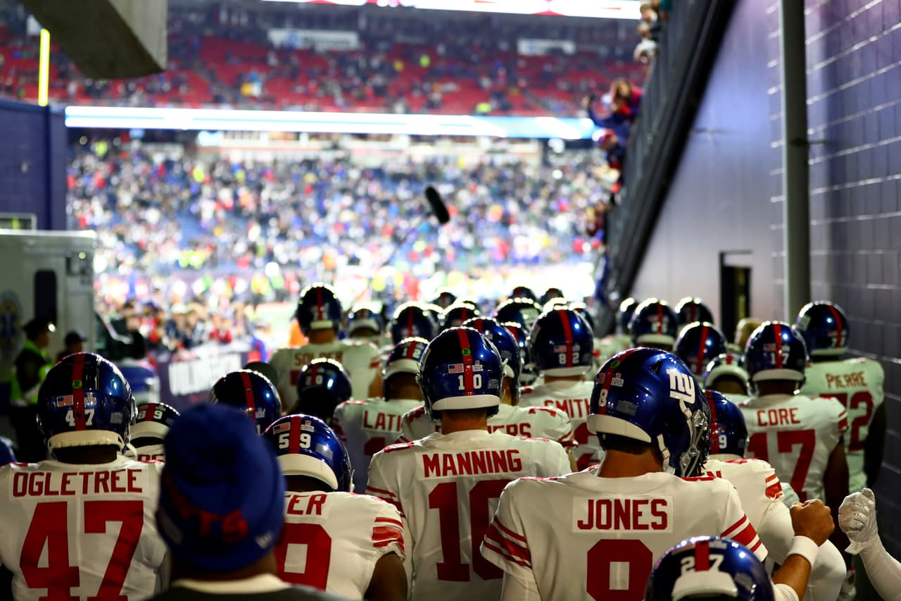 Los Pats siguen con paso perfecto, vencen 35-14 a los New York Giants en el inicio de la Semana 5.