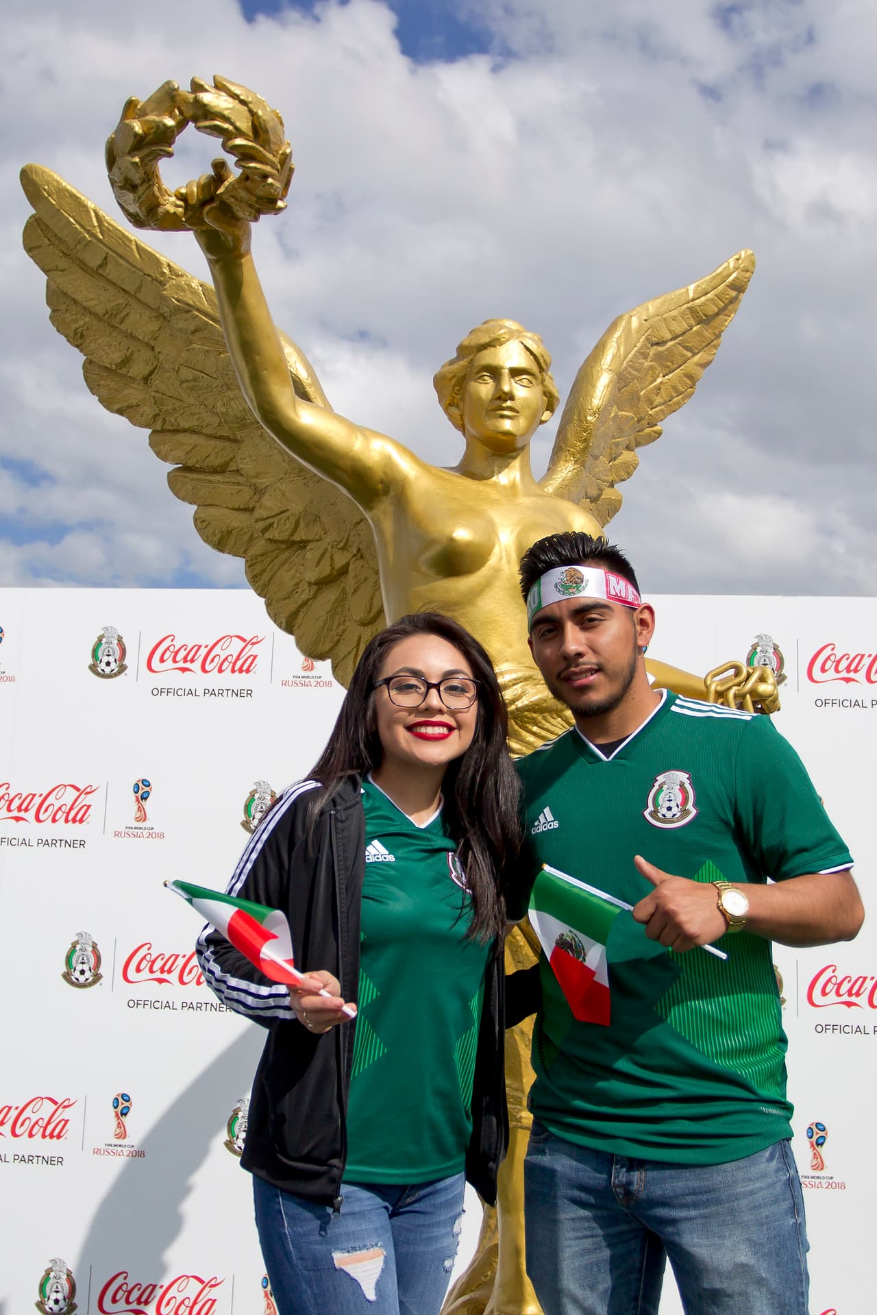 La fiesta y color de los fanáticos mexicanos prendió el ánimo para el partido del 'Tri' en el Levi's Stadium contra Islandia como preparación para el Mundial de Rusia 2018.