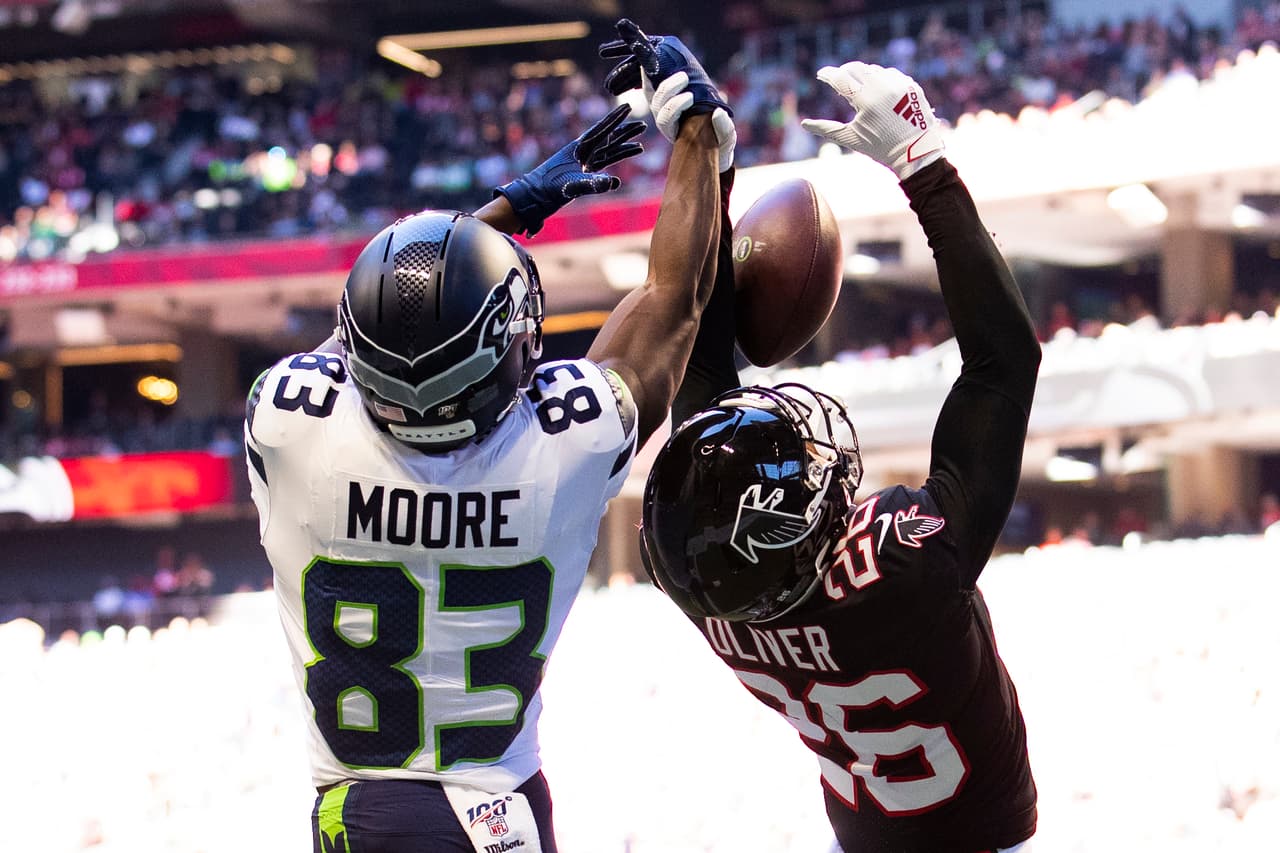 Los pateadores fueron protagonistas, pero las clásicas atrapadas y tacleadas forman parte de las mejores fotos en la Semana 8.