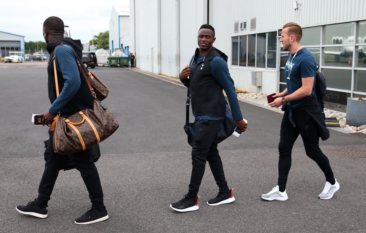 Los Spurs iniciaron su viaje a Madrid este miércoles con la ilusión de conseguir su primera corona de Champions League. La gran novedad en la lista de convocados es el goleador Harry Kane, quien se perdió por lesión los últimos duelos del equipo.