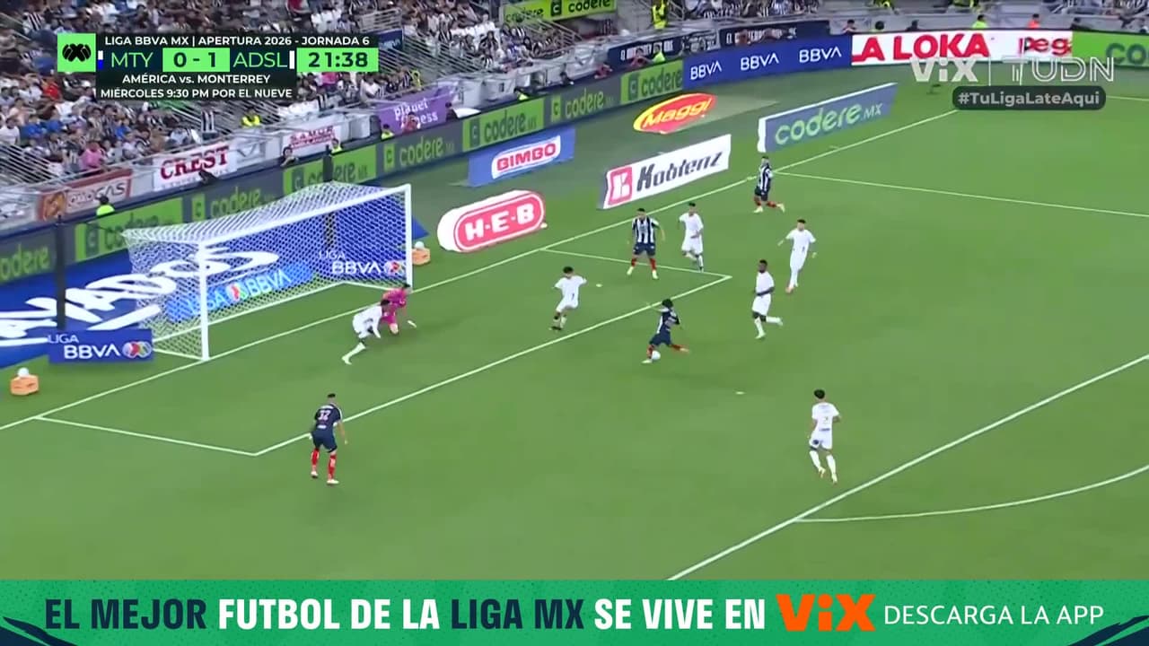 ¡Hay polémica! El árbitro anula el gol por una falta en el inicio de la jugada