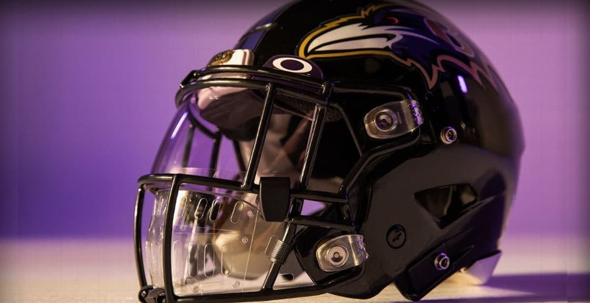 La NFL revela protector de casco contra coronavirus