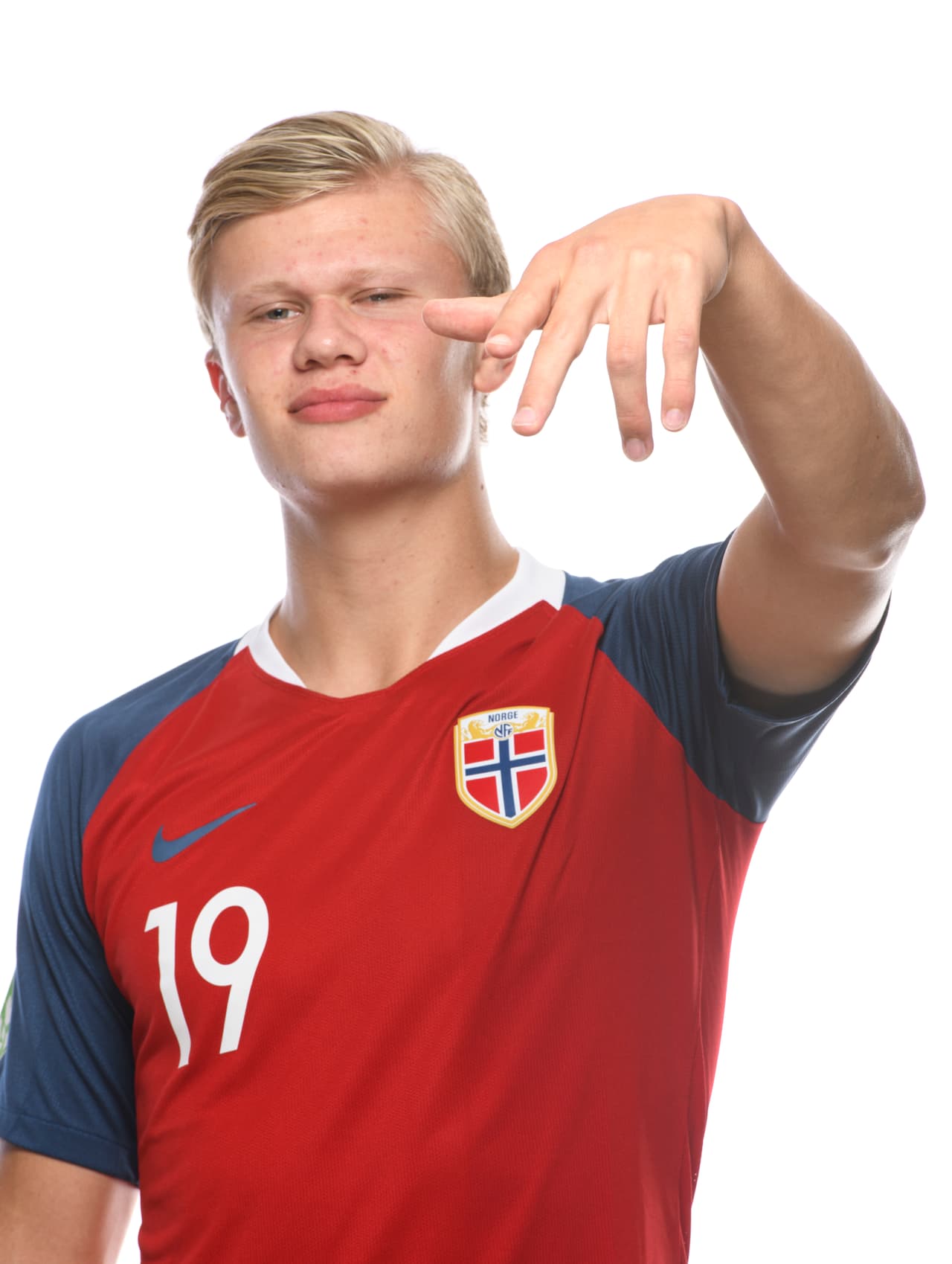 Con su 1,91 metros de estatura, el juego aéreo es un arma de la que puede hacer alarde. Aún así, su capacidad es completa y esa la sintió Honduras.