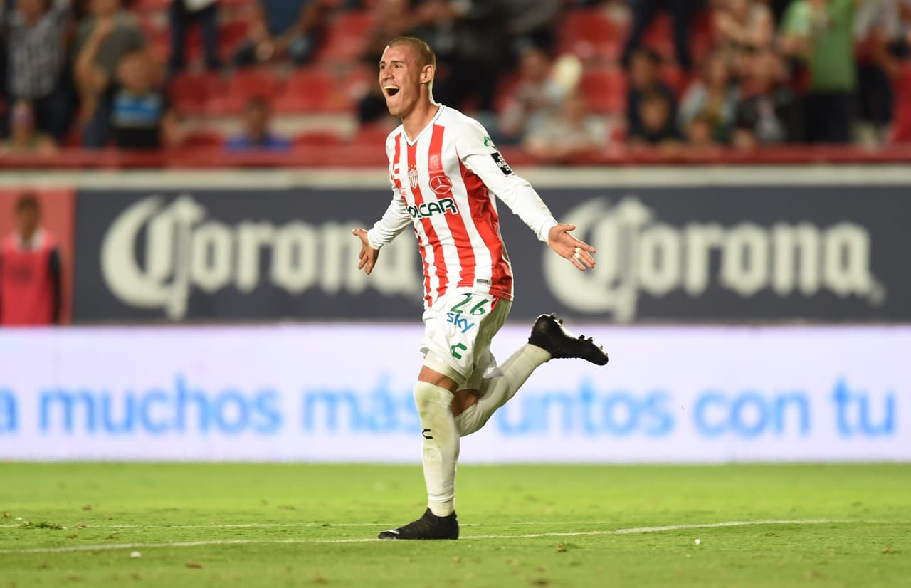 Cristian Calderón apareció al minuto 89 para otorgar la victoria a los Rayos y colocarlos en mejor posición tras situarse en el sexto puesto de la tabla general.