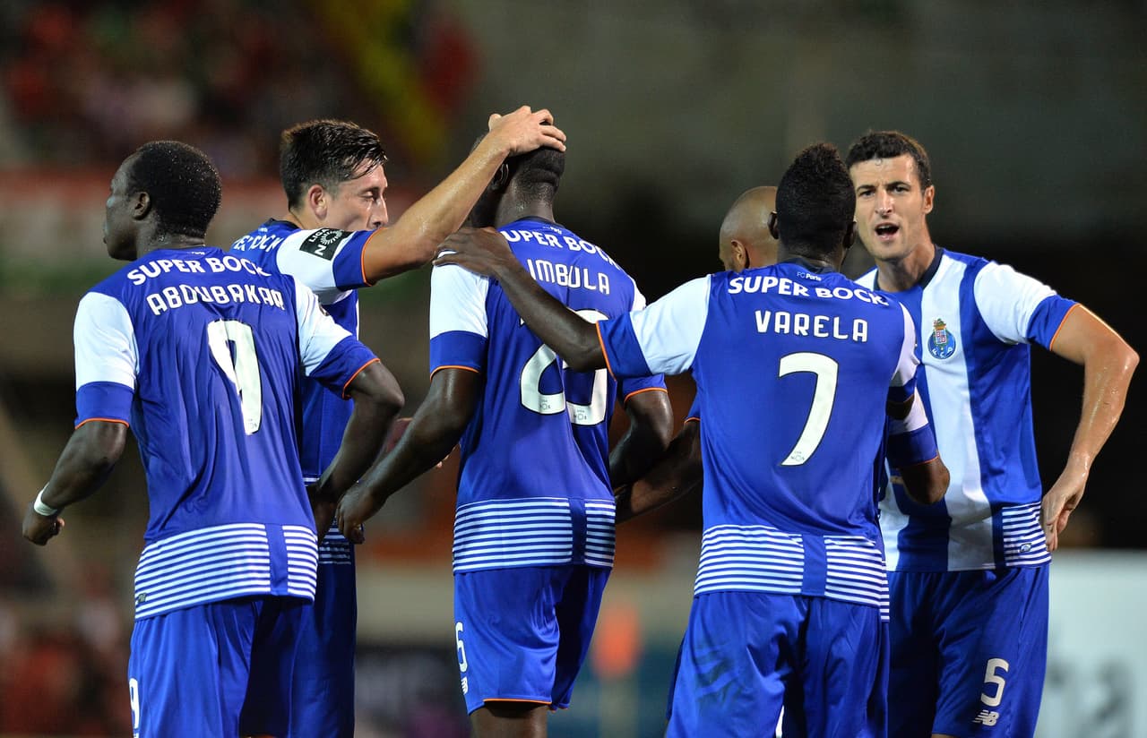 El Porto invita a los clubes europeos a donar ingresos a refugiados.