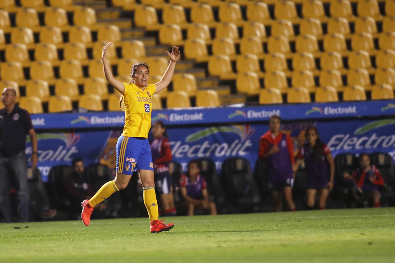 Y así fue como las felinas se alzaron de manera dramática con una importante y necesaria victoria a costa de un rival odiado.