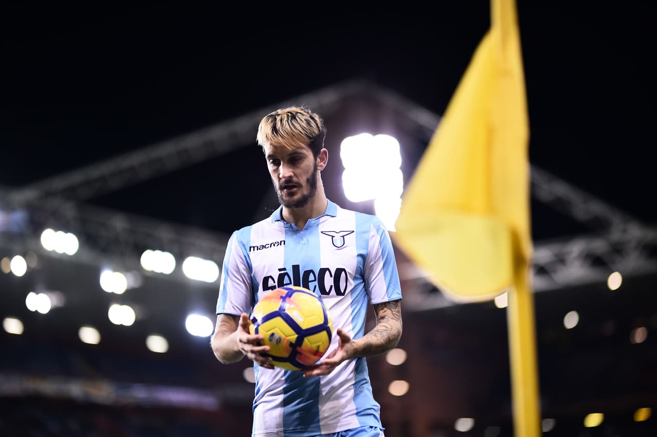 8. Luis Alberto (Lazio): con tres goles y seis asistencias, el español está teniendo una gran temporada en el fútbol de Italia. Con una gran participación ofensiva, el ex Liverpool no parece recibir los elgogios merecidos.