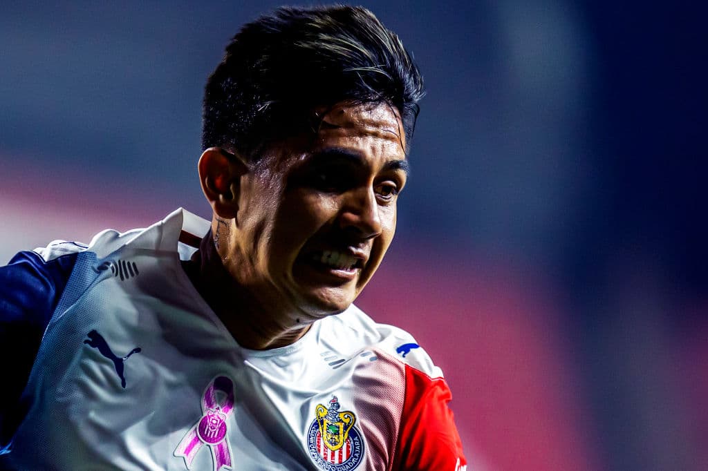 Chivas separa a Dieter Villalpando de manera indefinida