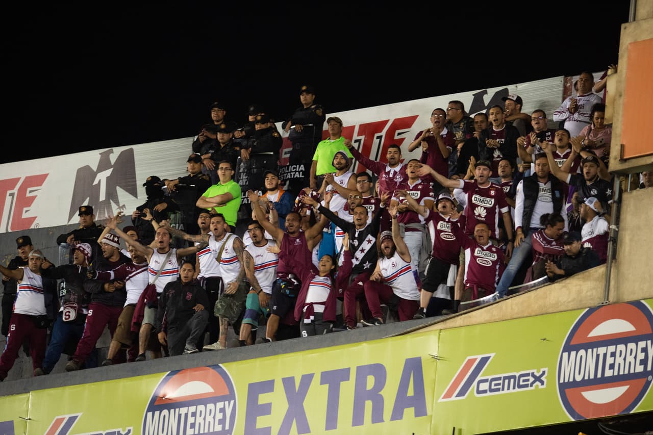 La fiesta del duelo de vuelta de Tigres contra Saprissa por los Octavos de final de la Liga de Campeones de Concacaf tuvo un color especial, que sintió el rugido de los fanáticos.