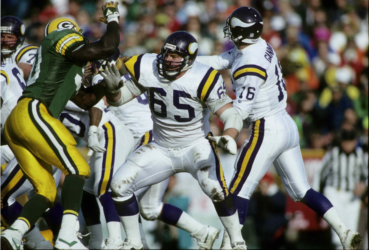 SUPER BOWL XXVI / Metrodome en Minneapolis Por primera vez Minnesota es sede del super domingo. Desafortunadamente los Vikings apenas terminaron 8 - 8, fuera de playoffs.