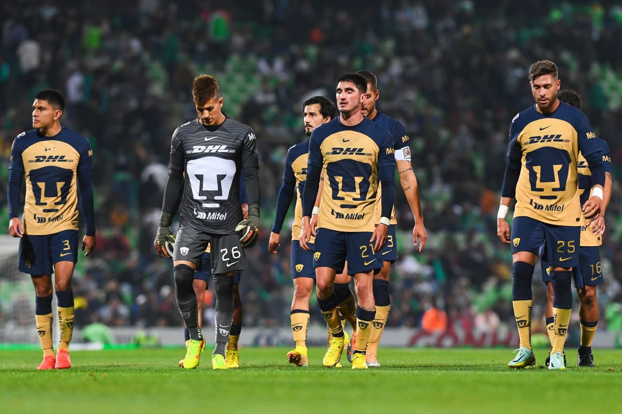 Santos Laguna logró un triunfo contundente ante unos Pumas que dejaron más dudas que certezas.