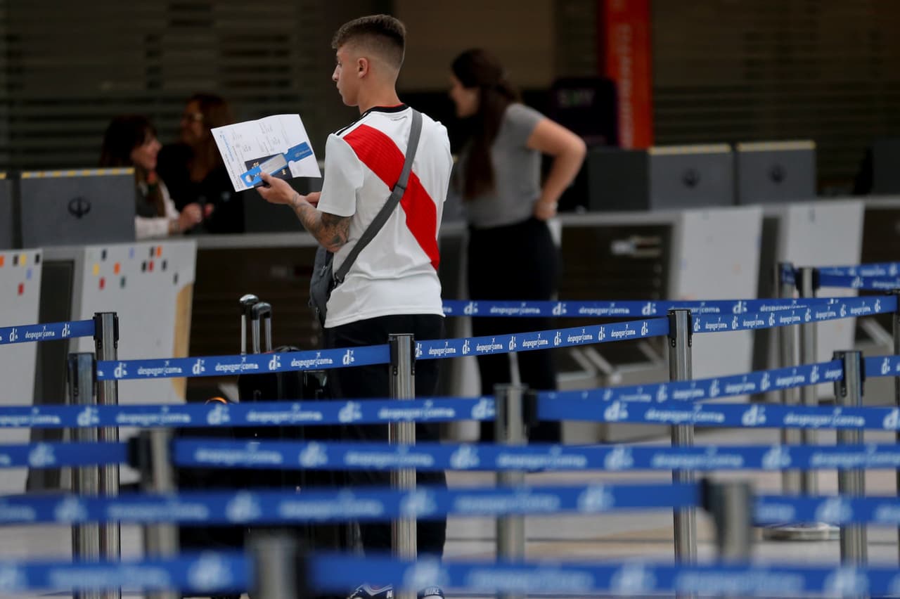 Se estima que los tiquetes estaban en un precio aproximado de 2.000 dólares, por lo que no es un vaje al alcance de todos.