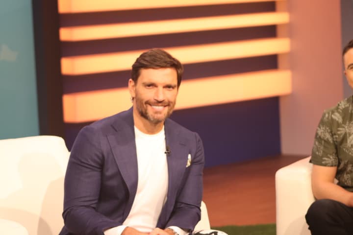 Los participantes de la Carrera de la Copa Oro se disfrutaron el paso de nuestro reality por la segunda ciudad más grande del Estado de Ohio. Pasaron por Rock and Roll Hall of Fame y luego por los estudios de Univision.