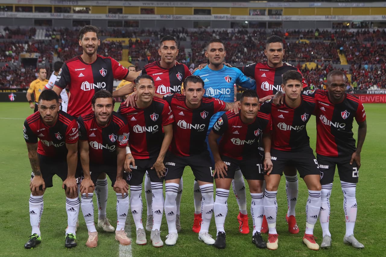 Atlas con sus refuerzos y su mejor nómina se presentó para el encuentro.