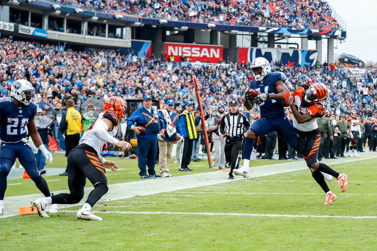 Mariota lideró remontada de los Titans sobre los Bengals