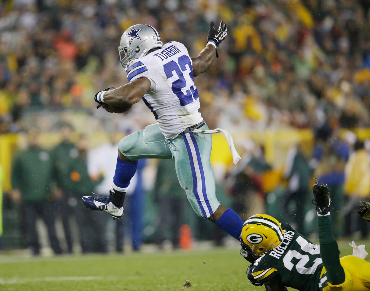 Los Green Bay Packers vencieron 28 - 7 a los Dallas Cowboys para colocarse como líderes del Norte en la NFC.