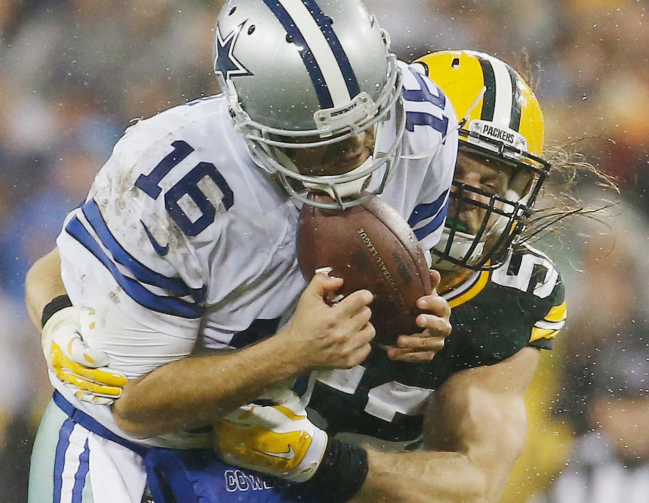 Los Green Bay Packers vencieron 28 - 7 a los Dallas Cowboys para colocarse como líderes del Norte en la NFC.