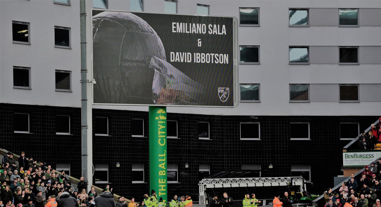 "Por favor busquen también al piloto": familiares de Emiliano Sala