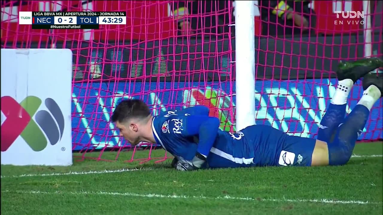 ¡TIRO ATAJADO! disparo por Ricardo Monreal.