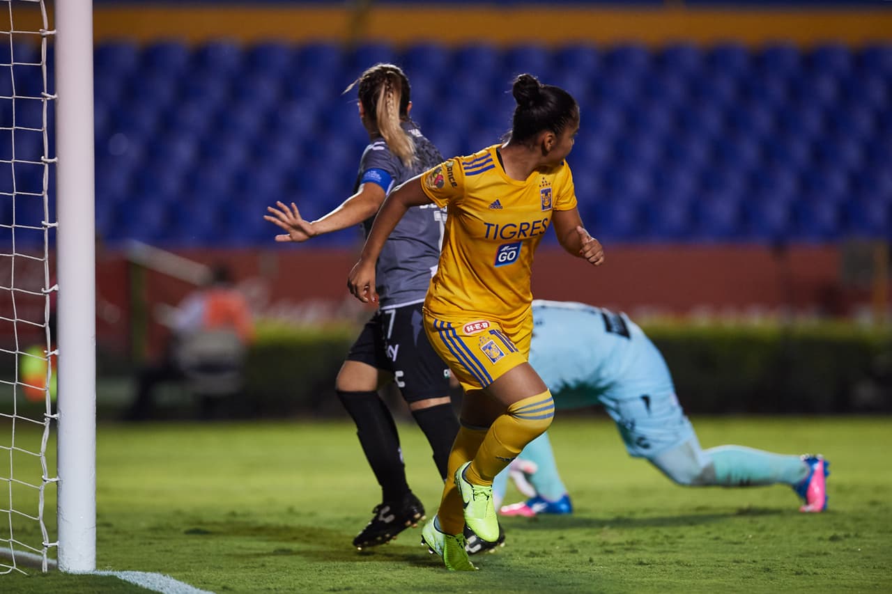 Lizbeth Ovalle, Belén Dde Jesús Cruz, Natalia Gómez Junco y María Fernanda Elizondo hicieron los goles en el triunfo de Tigres.