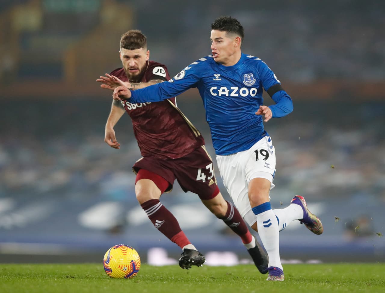 Leeds de Bielsa derrotó por la mínima al Everton de Ancelotti con gol de Raphael Días (79’).