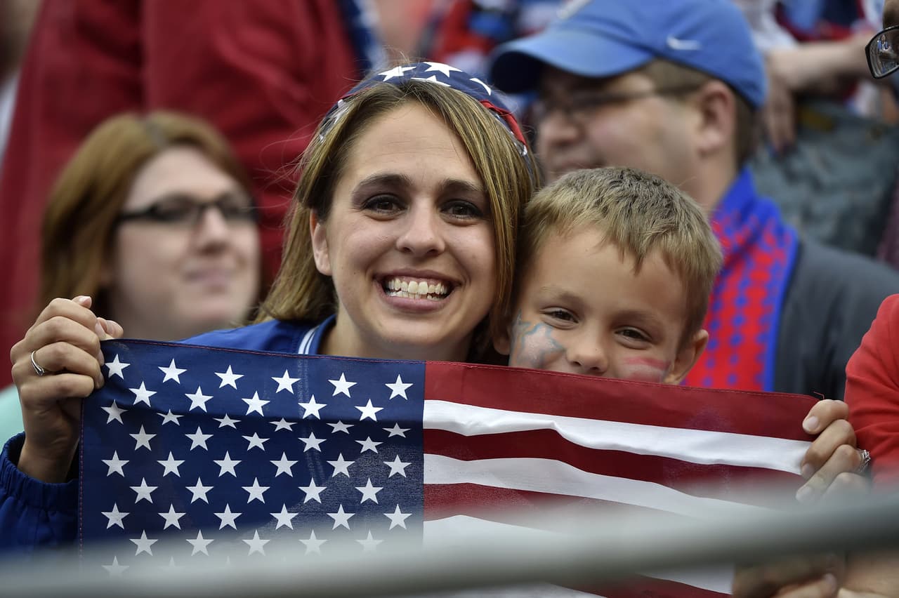 Seguidores de la Selección de Estados Unidos presentes en Chicago.