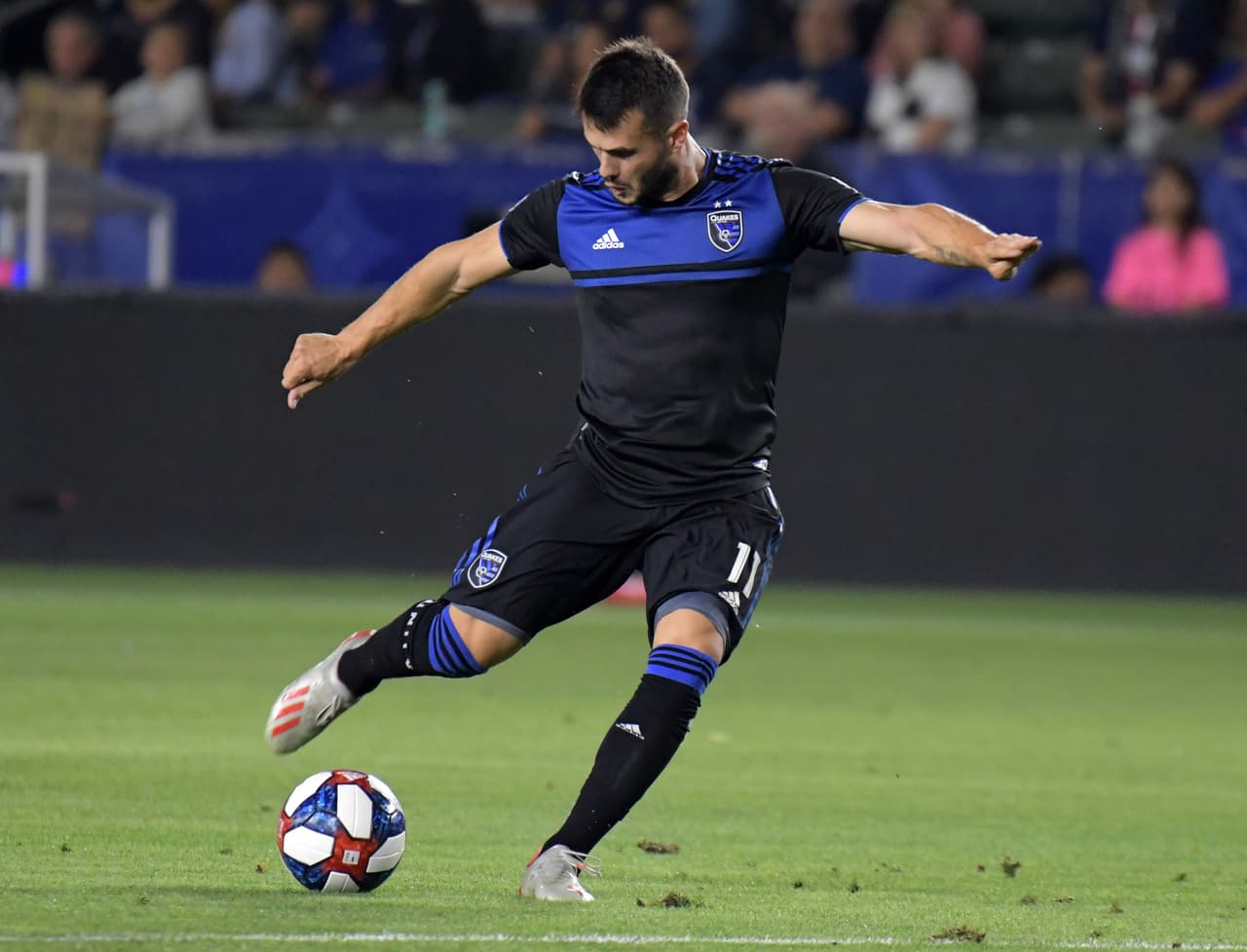 Vako está convertido en un crack, y para muestra el golazo ‘rompe cinturas’ que le anotó a Colorado para encaminar a San José a su sexto triunfo en sus últimos siete duelos.