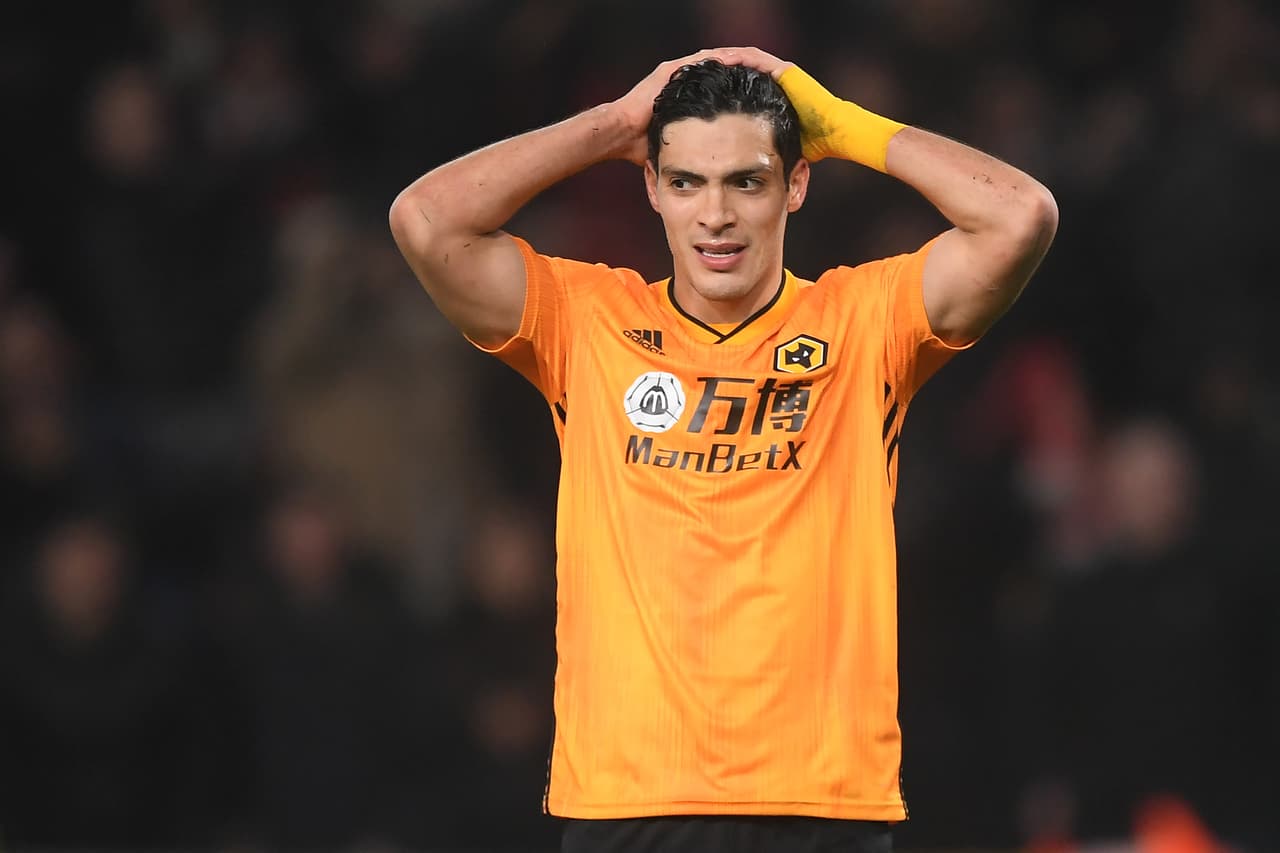 Wolves bajó el precio de Jiménez ante el interés del United