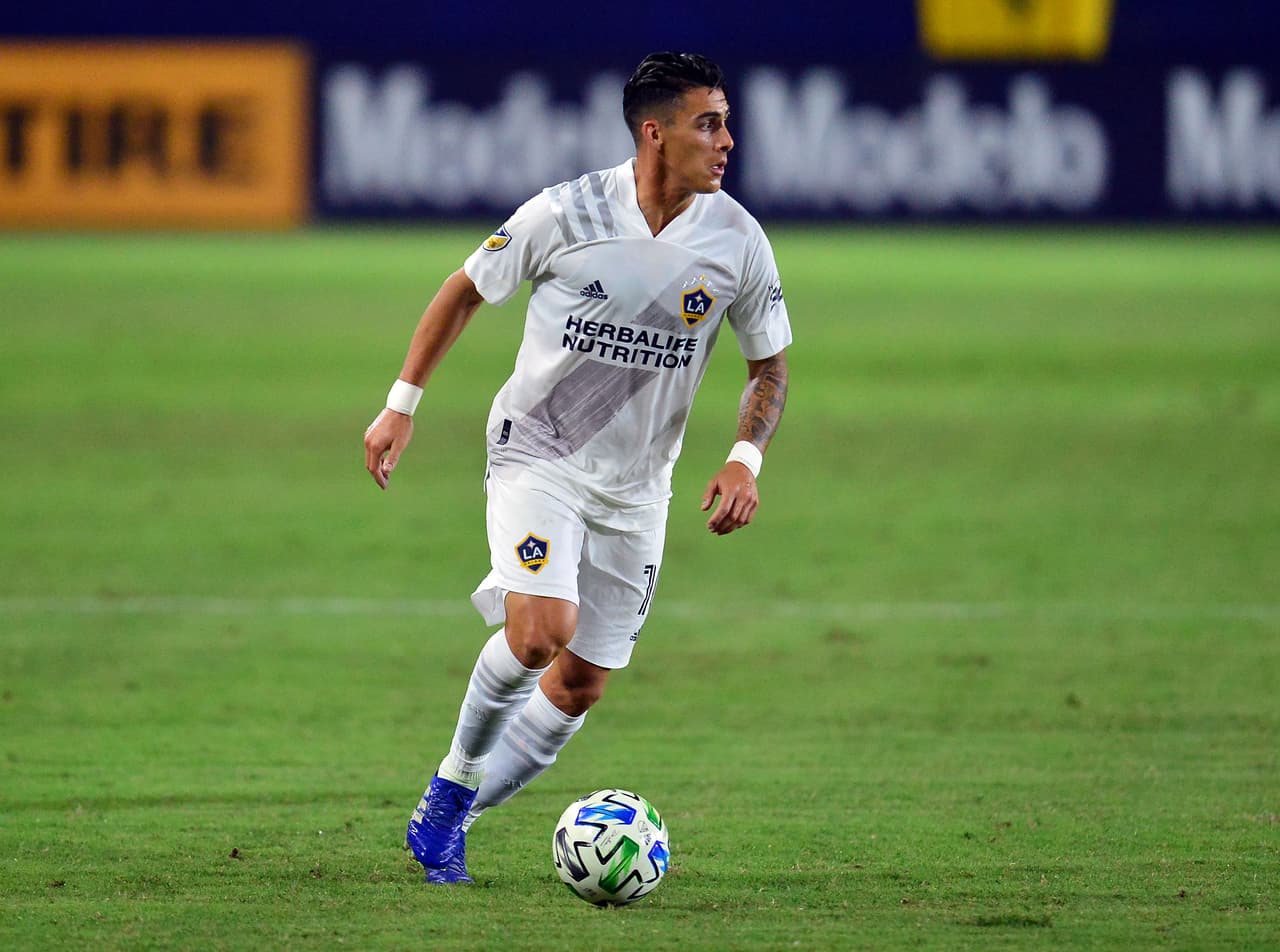 Cristian Pavón regresaría a Boca Juniors