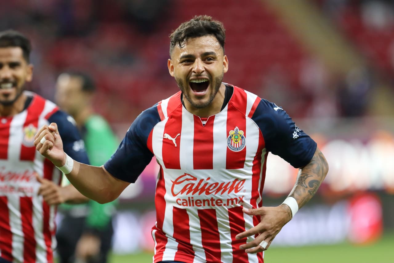 Chivas derrotan con autoridad al Mazatlán en un encuentro en el que hicieron tres goles en cinco minutos.