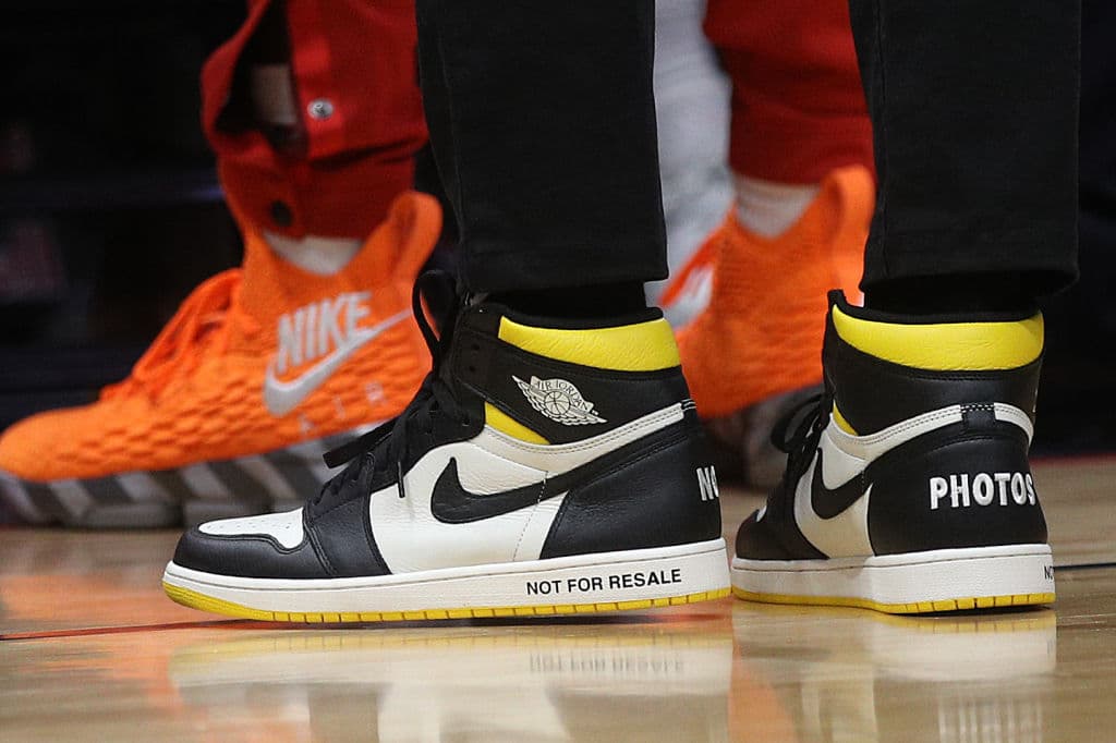 Sigue la pasarela de colores y nuevos diseños en el calzado de los mejores basquetbolistas de la NBA.