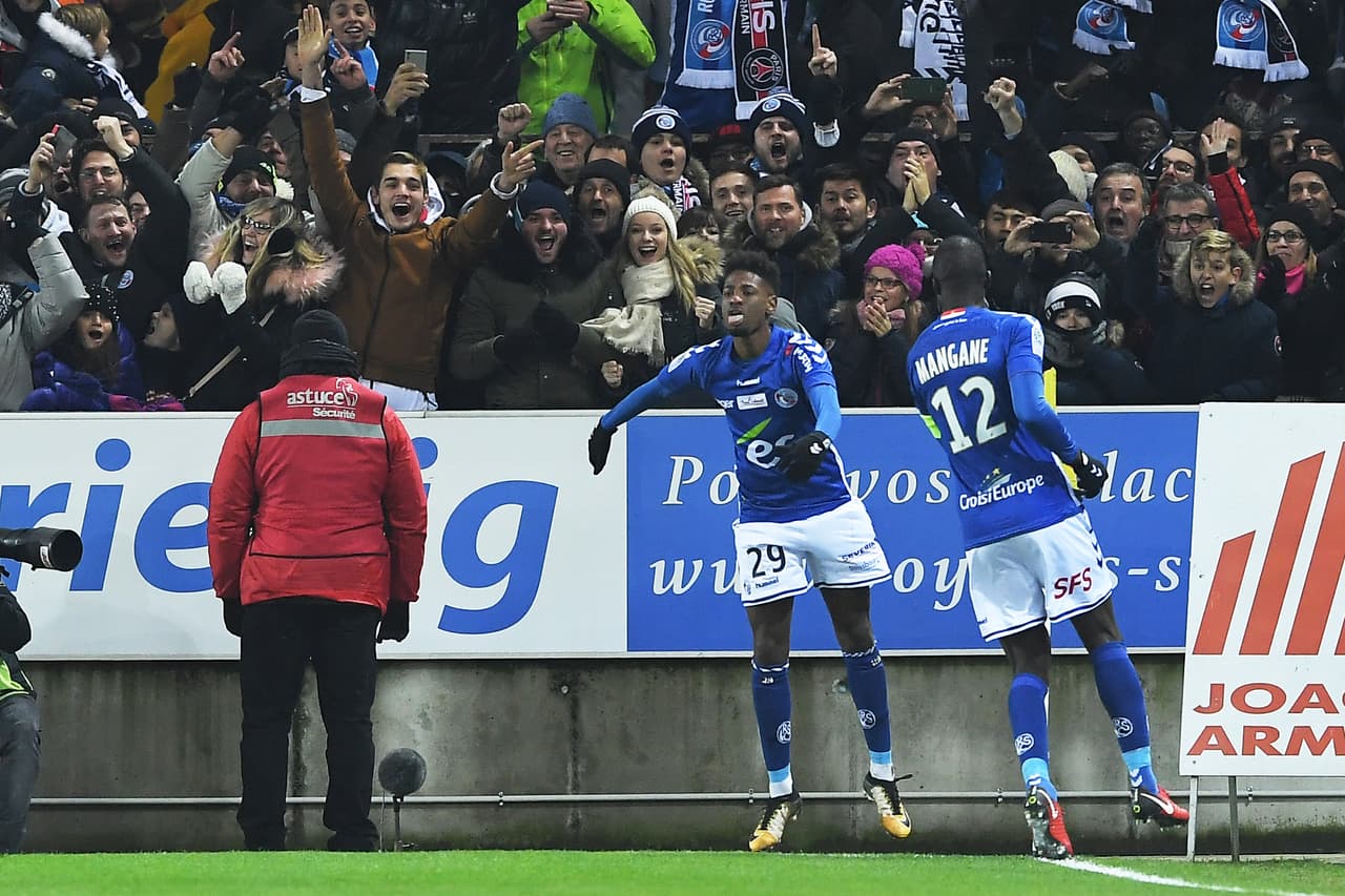 Da Costa definió luego de pase de Dimitri Lienard para dar la sorpresa en el fútbol francés.