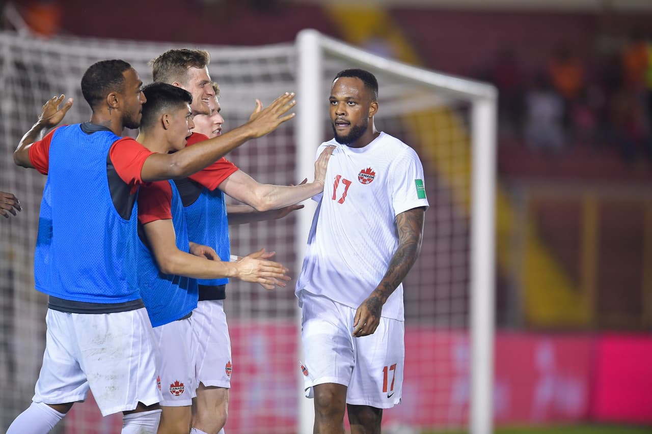 Panamá sorprendió a Canadá con su victoria de 1-0 en casa y pese a estar eliminada rescató la dignidad ante su gente.