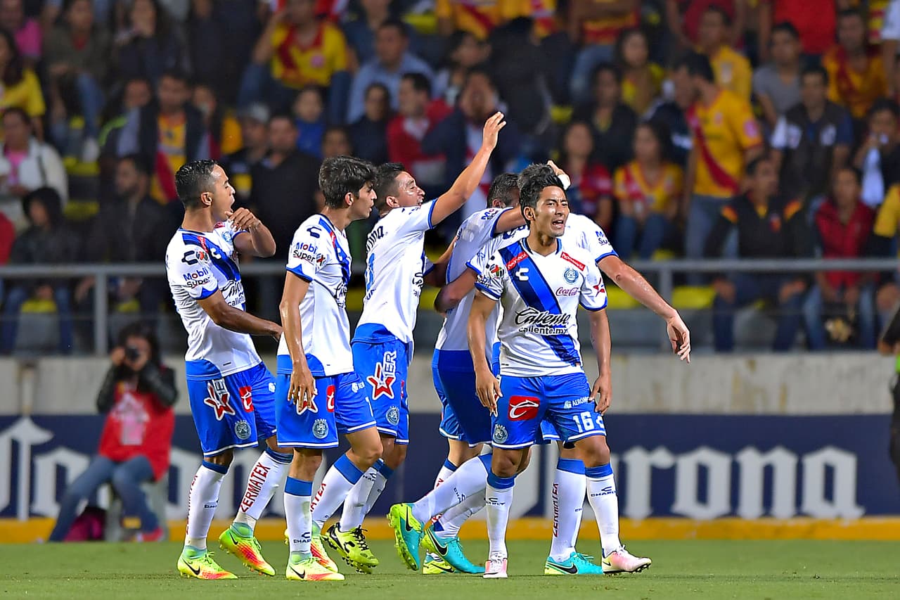 Finalmente, Puebla hizo una de las suyas de la mano de Álvaro Navarro. Perdía 2-0 pasados los 80 minutos de juego y entonces el atacante uruguayo se destapó con tres goles. El primero a los 82’, el segundo a los 85’ y el de la victoria a los 90'. La victoria también sirvió al conjunto para colocarse en el límite de los ocho mejores del torneo.