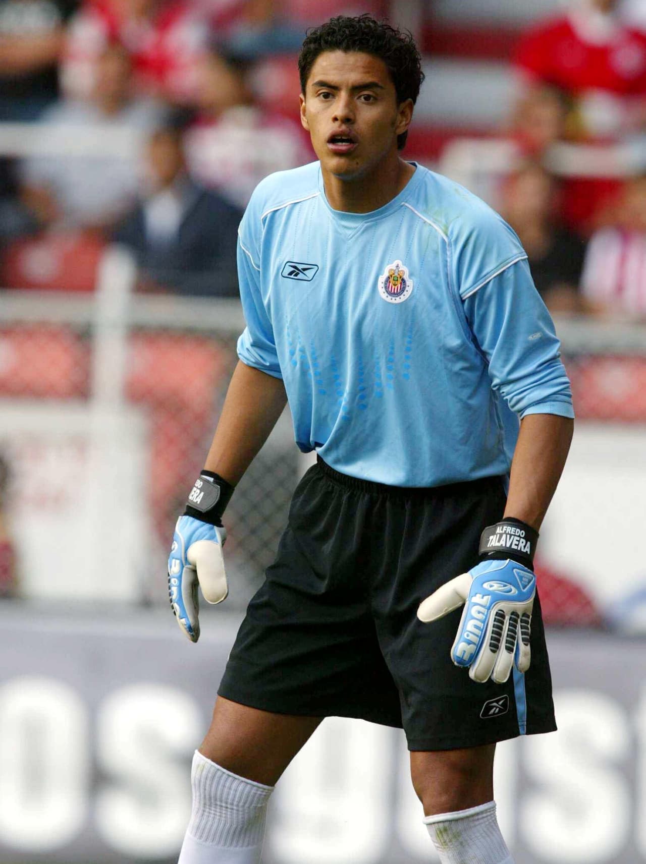 En tiempos más recientes, está el caso de Alfredo Talavera, quien después de ser suplente de Oswaldo Sánchez y Luis Michel en Chivas entre 2003 y 2008, se fue a Tigres buscando minutos de juego.